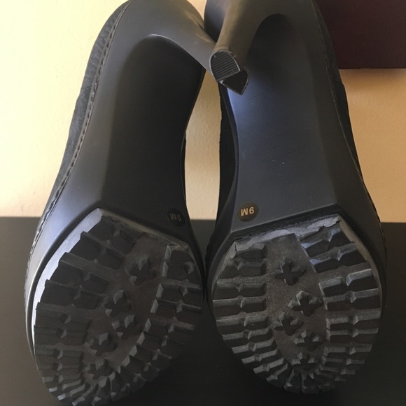 BCBG MAXAZRIA suede boots NIB - Picture 4 of 5